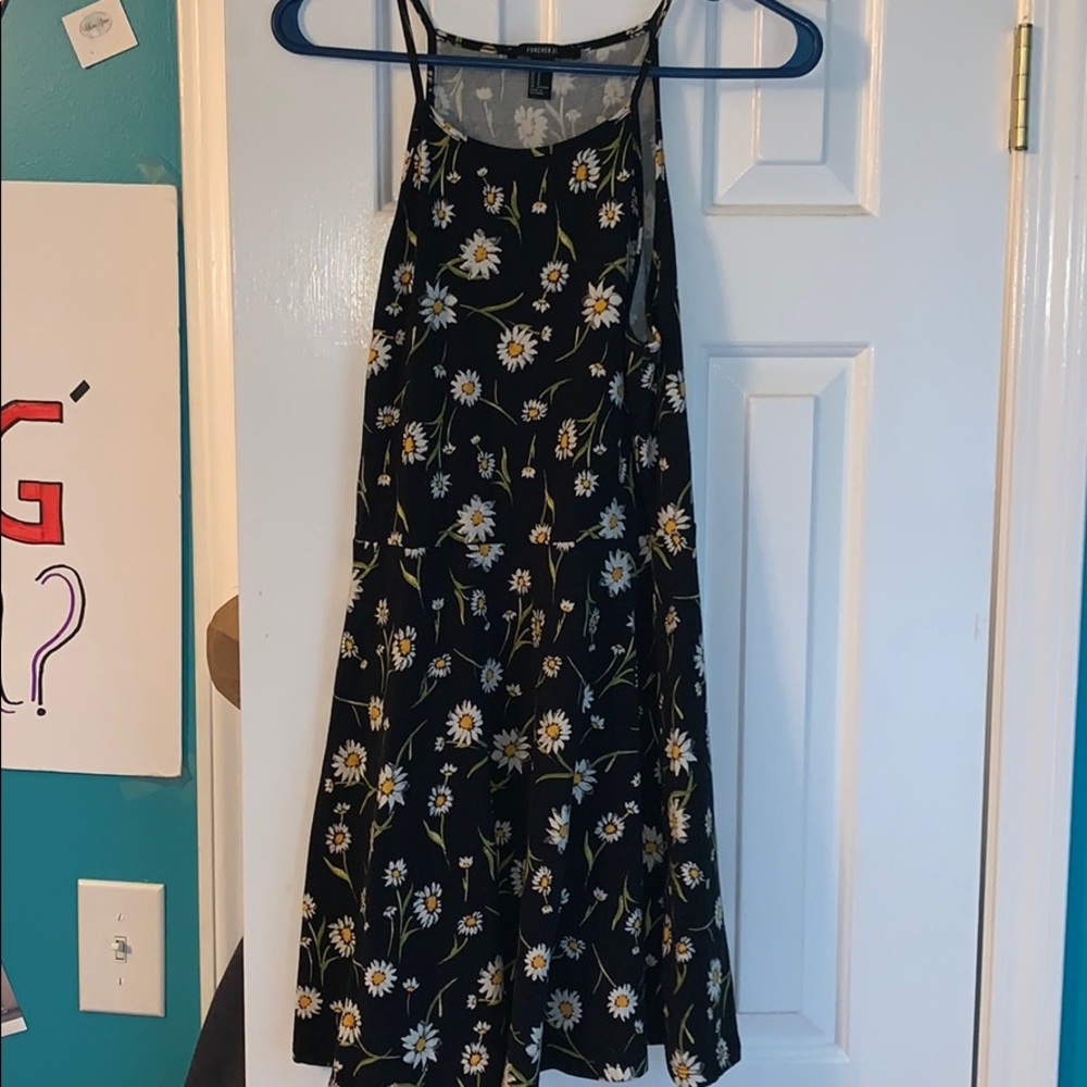 Daisy dress